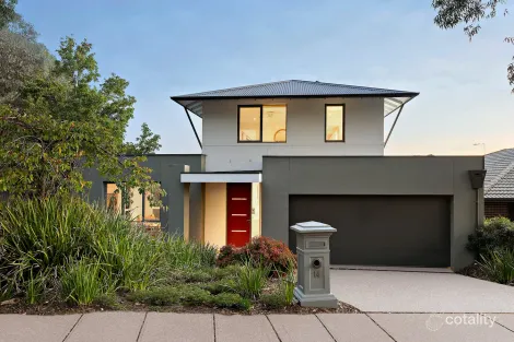 Property photo of 14 Lookout Rise Macleod VIC 3085