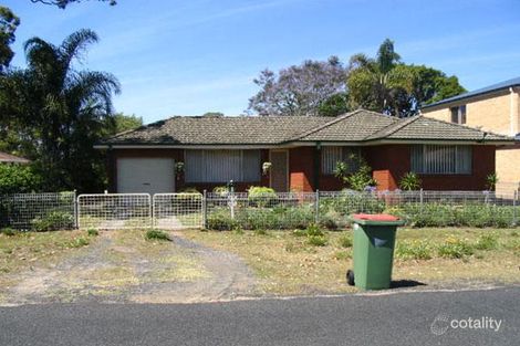 1 Dorothy Ave, Woy Woy, NSW 2256