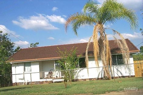 2 Curnow St, Goodna, QLD 4300