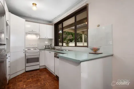 Property photo of 3 Segenhoe Place Richmond NSW 2753