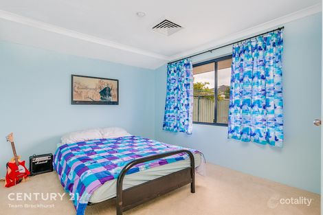 Property photo of 14 Froudist Circle Southern River WA 6110