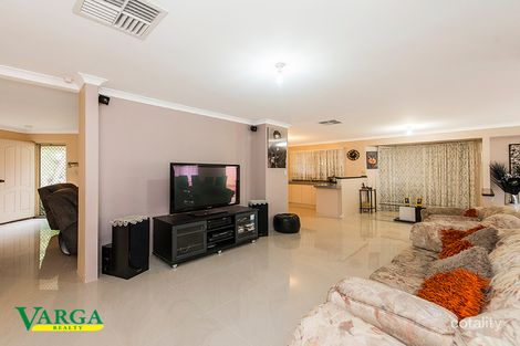 Property photo of 16 Showman Glade Huntingdale WA 6110