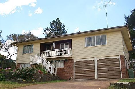 11 Athol East St, Harlaxton, QLD 4350