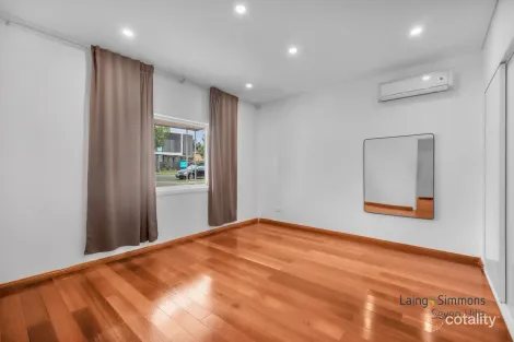 Property photo of 15 Carinya Road Girraween NSW 2145