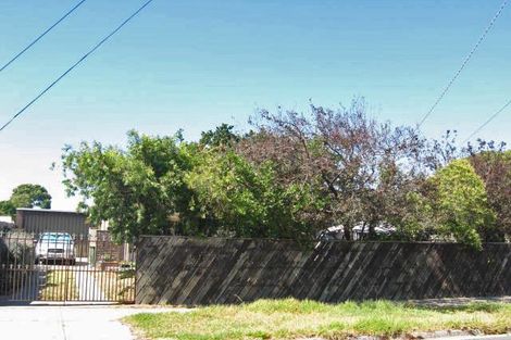 Property photo of 5 Kearney Avenue Altona VIC 3018