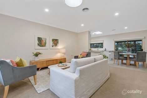 Property photo of 8 Spinebill Grove Croydon VIC 3136