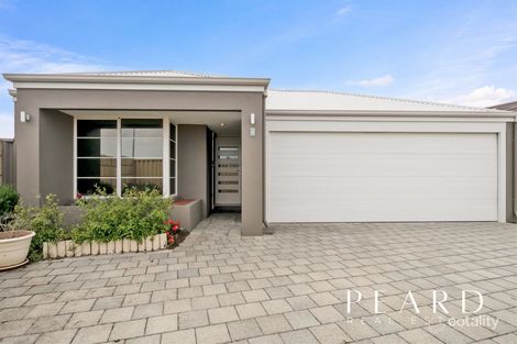 Property photo of 4/23 Crown Point Crescent Butler WA 6036