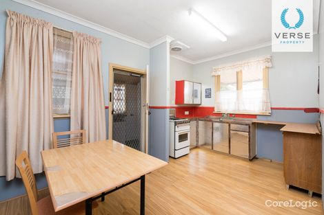Property photo of 18 Barnsley Street Queens Park WA 6107