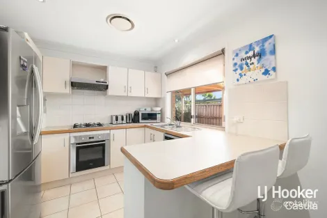 Property photo of 17 Magnolia Close Casula NSW 2170