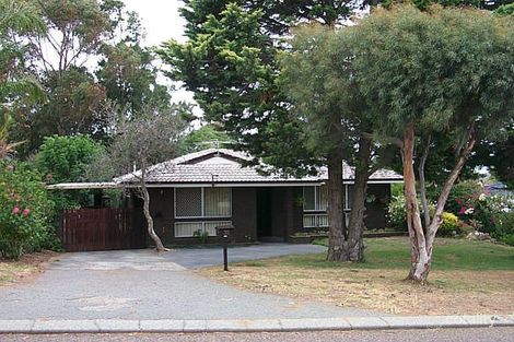 33 Mandfield Way, Parmelia, WA 6167