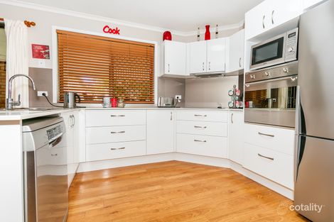 Property photo of 94 Bottlebrush Drive Regents Park QLD 4118
