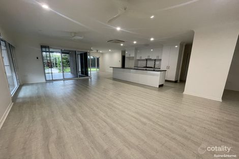 Property photo of 3 Chani Close Urangan QLD 4655