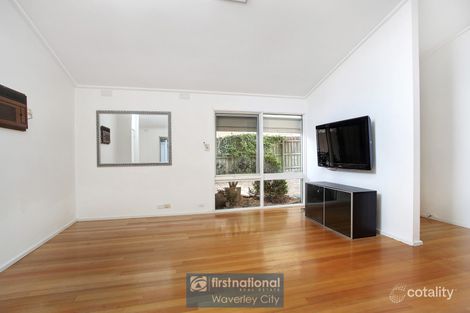 Property photo of 545 Waverley Road Glen Waverley VIC 3150