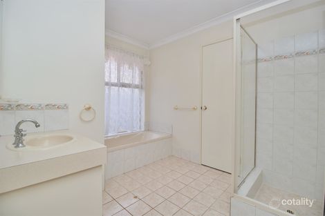 Property photo of 14 Dunlowe Loop Warnbro WA 6169