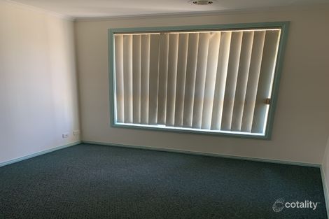 Property photo of 63 Kunat Street Deer Park VIC 3023