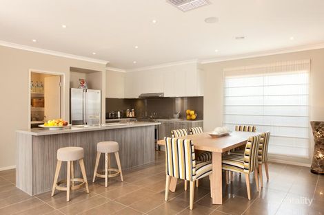 Property photo of 14 Castletown Boulevard Weir Views VIC 3338