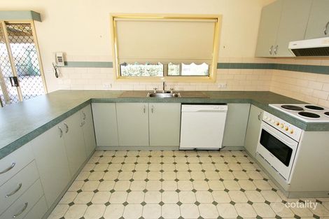 Property photo of 26 Kaldari Crescent Glenfield Park NSW 2650