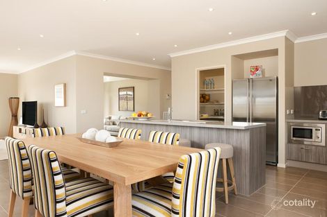 Property photo of 14 Castletown Boulevard Weir Views VIC 3338