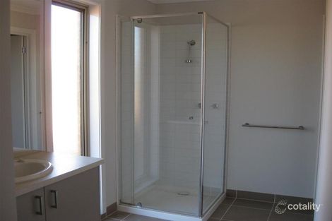 Property photo of 3 Viscosa Road Brookfield VIC 3338