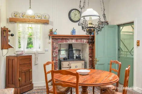 Property photo of 17 Surrey Road Warburton VIC 3799