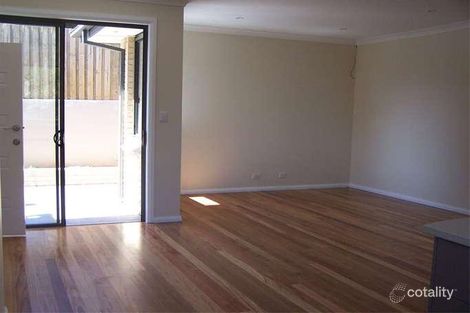 Property photo of 21 Mount Street Mount Saint Thomas NSW 2500