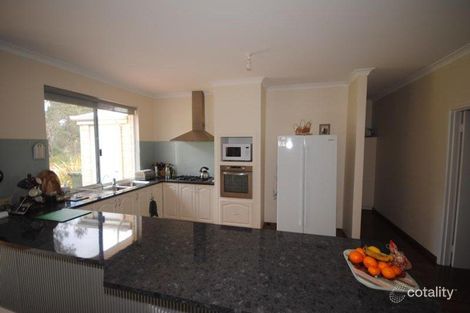 Property photo of 98 Evergreen Loop Stake Hill WA 6181