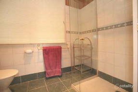 Property photo of 18 Tamarisk Avenue Glen Waverley VIC 3150