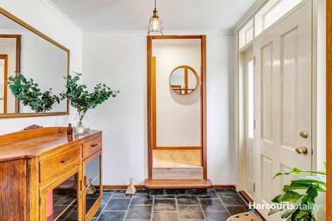 Property photo of 34 Calomba Crescent Happy Valley SA 5159