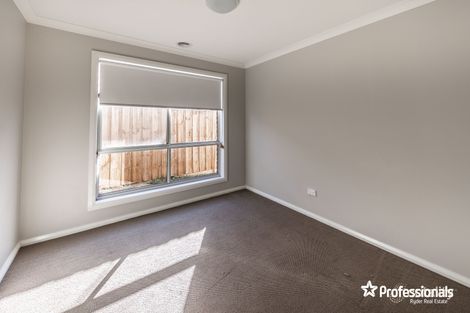 Property photo of 4 Leon Drive Weir Views VIC 3338