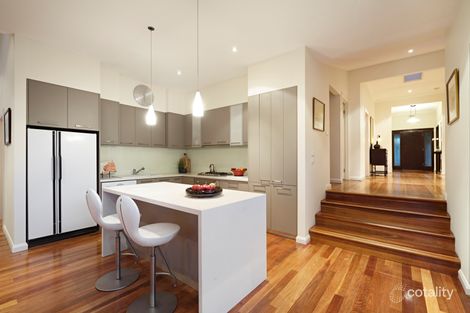 Property photo of 34 Bennett Parade Kew East VIC 3102