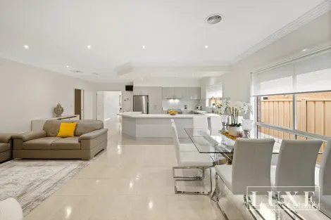 Property photo of 83 Marigold Crescent Gowanbrae VIC 3043