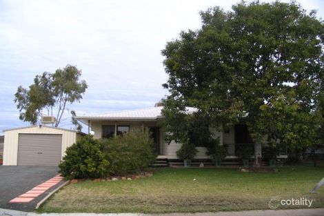 2 Robertson St, Roma, QLD 4455