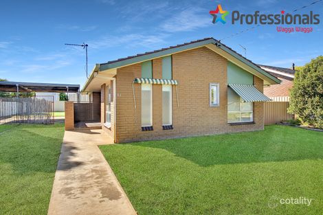 83 Main St, Lake Albert, NSW 2650