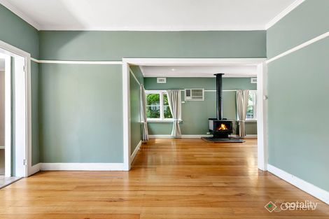 Property photo of 127 Mt Dandenong Road Ringwood East VIC 3135