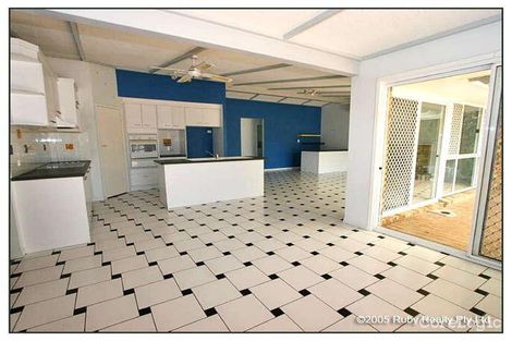 Property photo of 10 Labrador Court Shailer Park QLD 4128