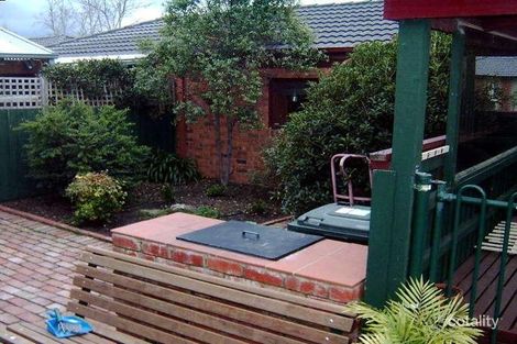 Property photo of 1 Fielders Walk Westmeadows VIC 3049