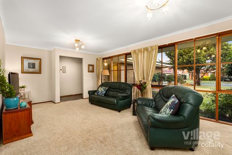 Property photo of 2 Delahunty Court Altona Meadows VIC 3028