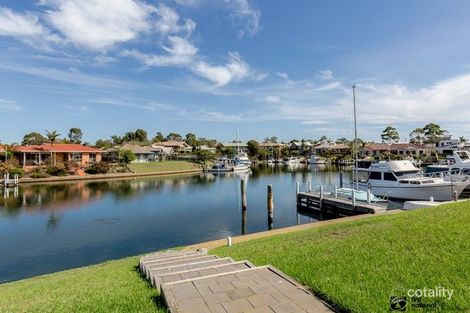 Property photo of 2/7 Windjammer Court Paynesville VIC 3880