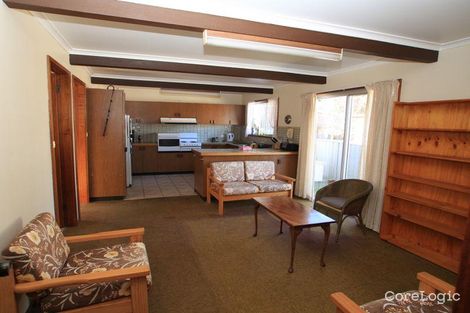 Property photo of 31 Tradewinds Avenue Sussex Inlet NSW 2540