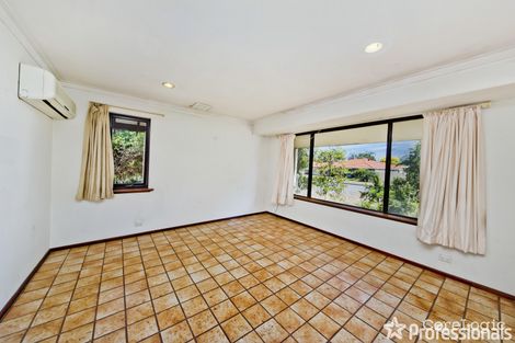 Property photo of 75 Freeland Way Eden Hill WA 6054