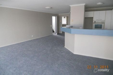 Property photo of 2/52 Back Street Biggera Waters QLD 4216