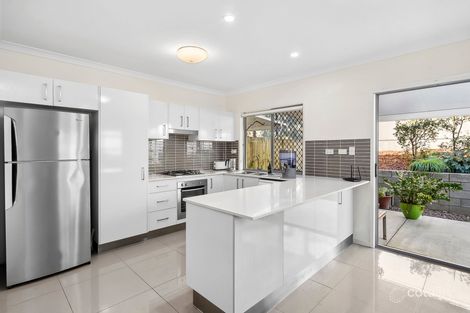 Property photo of 38/14 Photinia Crescent Mountain Creek QLD 4557