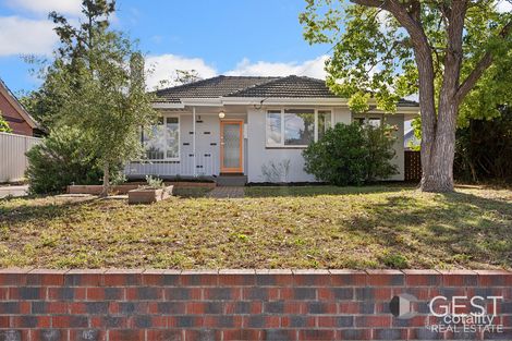 8 Sproxton Way, Embleton, WA 6062