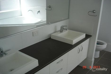 Property photo of 14 Seiler Court Karalee QLD 4306