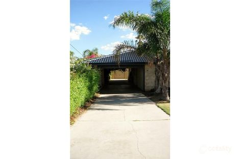 Property photo of 25 Knowle Way Warnbro WA 6169