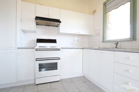 Property photo of 16 Floyd Place Mount Pritchard NSW 2170