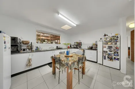 Property photo of 16 Intrepid Street Clinton QLD 4680