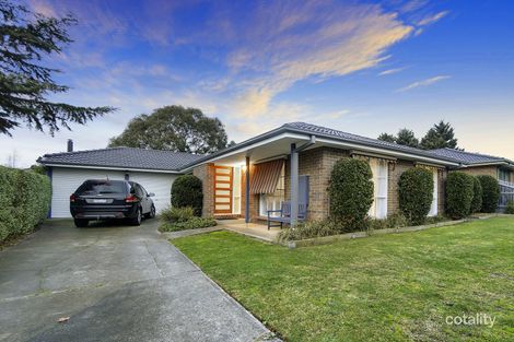 18 Beacon Dr, Langwarrin, VIC 3910