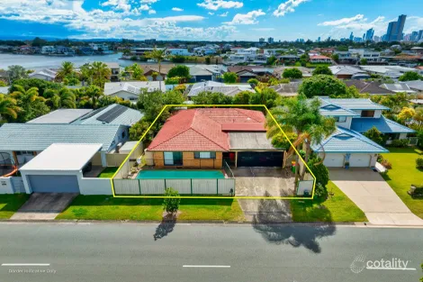 Property photo of 112 Oceanic Drive Mermaid Waters QLD 4218