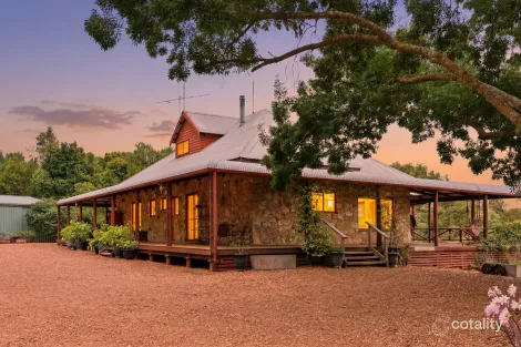 Property photo of 104 Grimwade Road Balingup WA 6253